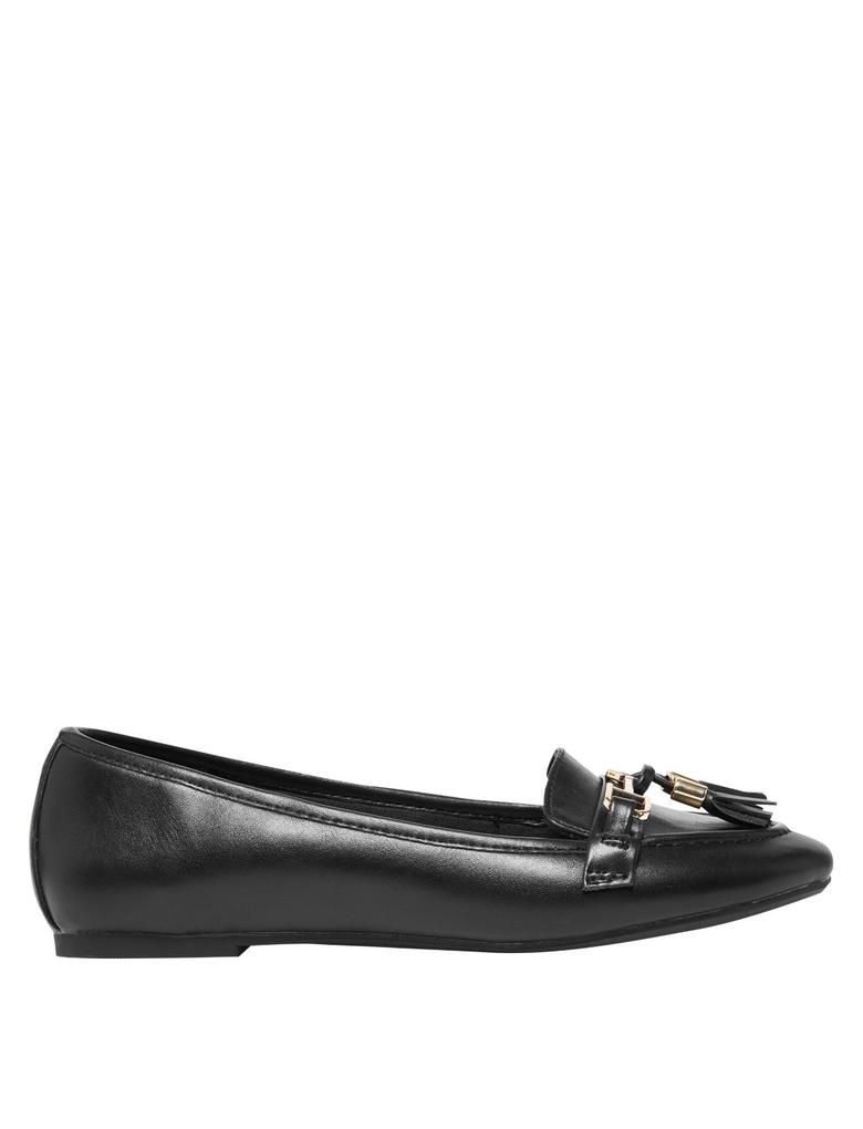 Kadın Siyah Püskül Detaylı Loafer Ayakkabı