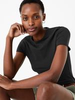 Kadın Siyah Yuvarlak Yaka Kısa Kollu T-Shirt