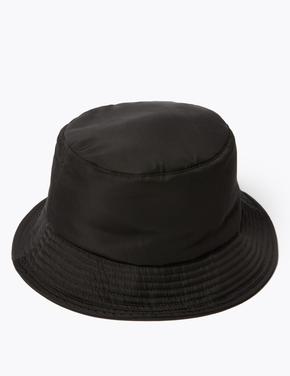 Kadın Siyah Stormwear™ Bucket Şapka