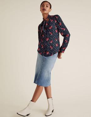 Kadın Lacivert Çiçek Desenli Bluz