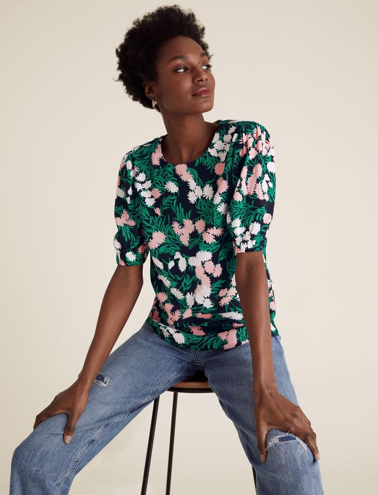 Kadın Multi Renk Çiçek Desenli T-Shirt