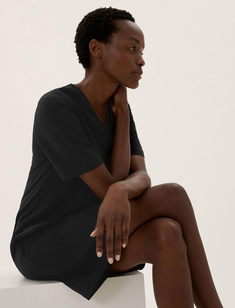 Kadın Siyah V Yaka Kısa Kollu Shift Elbise