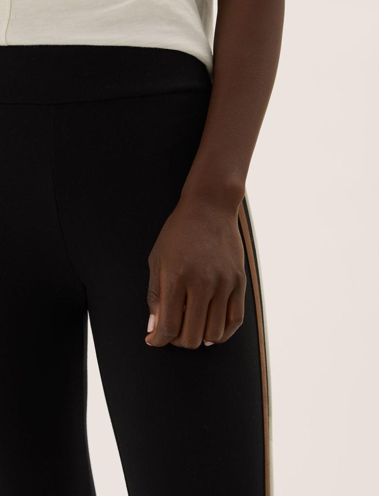 Kadın Siyah Şerit Detaylı Legging Tayt