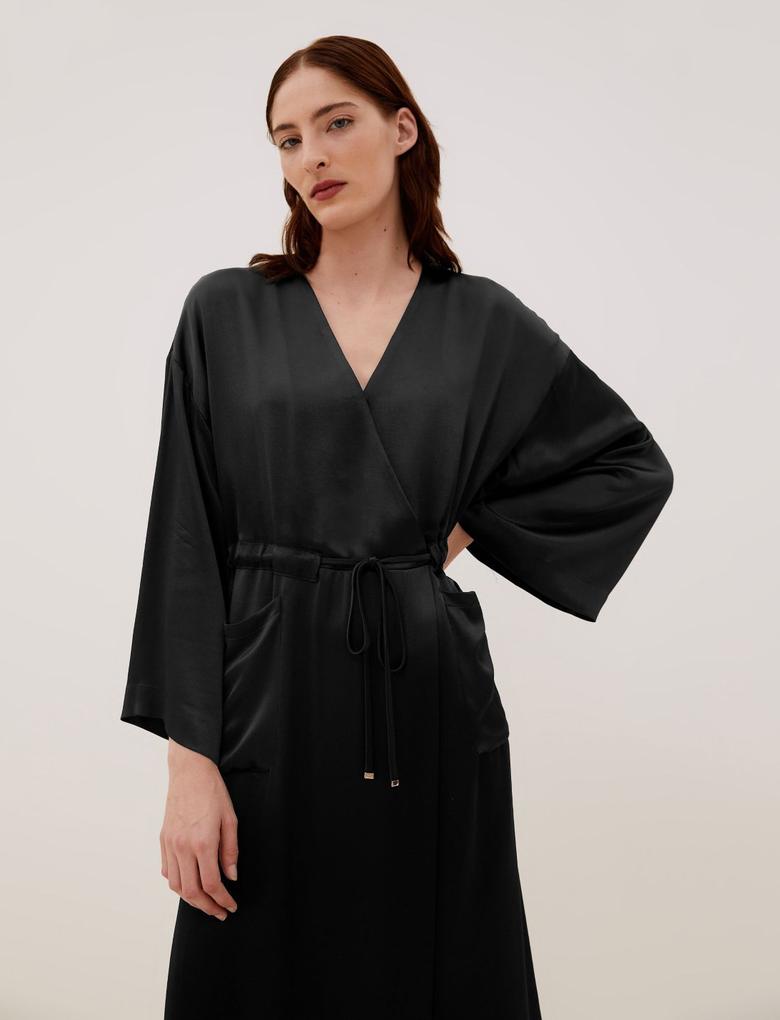 Kadın Siyah V Yaka Kimono Elbise