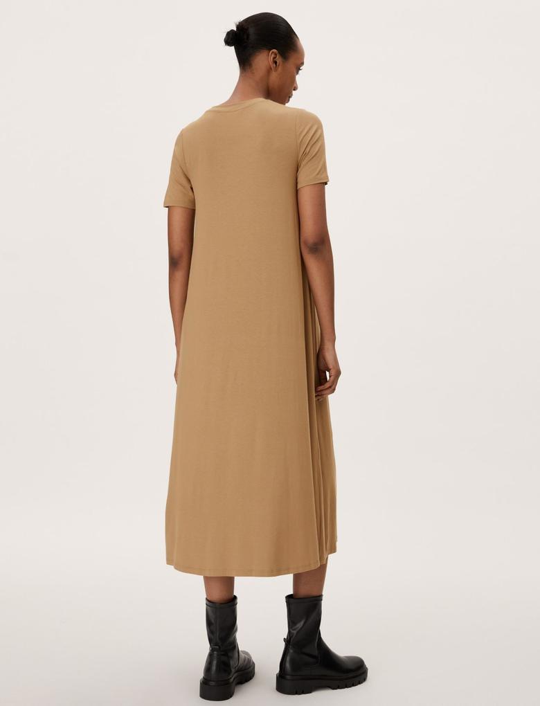 Kadın Ten Rengi Kısa Kollu Midi Örme Elbise