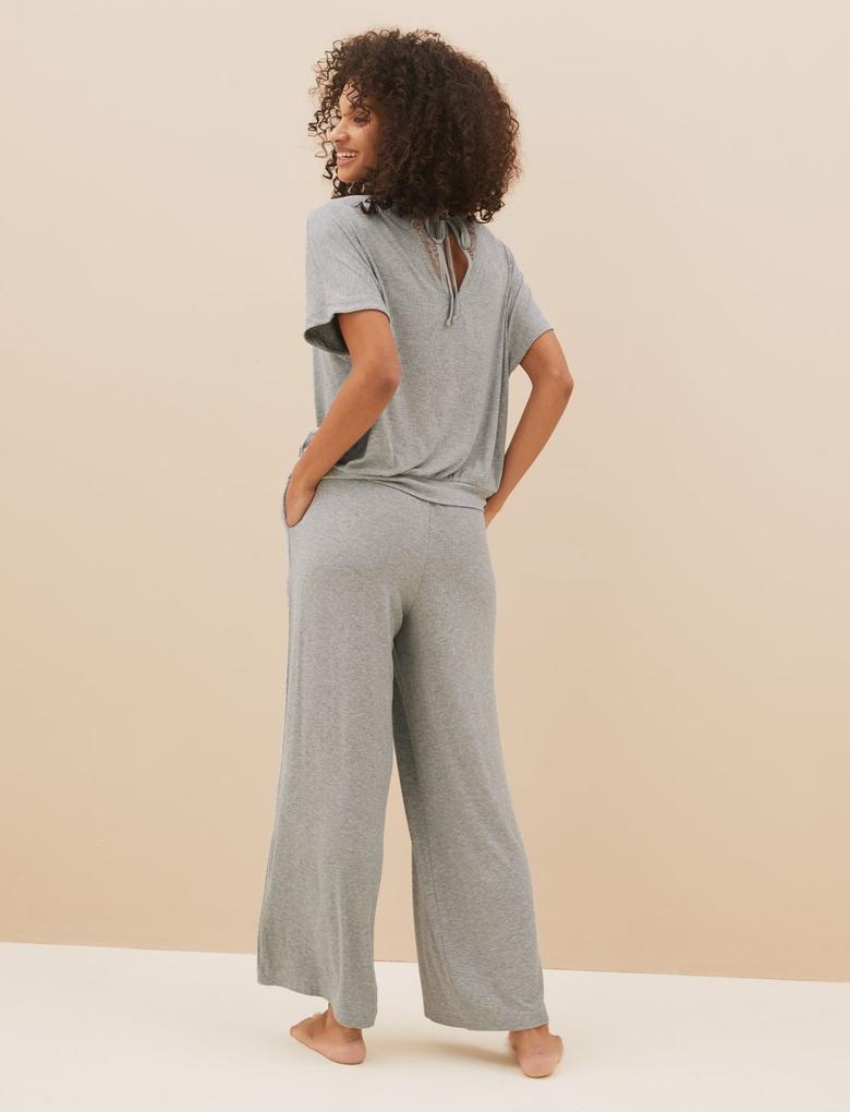Kadın Gri Regular Fit Kısa Kollu Pijama Takımı