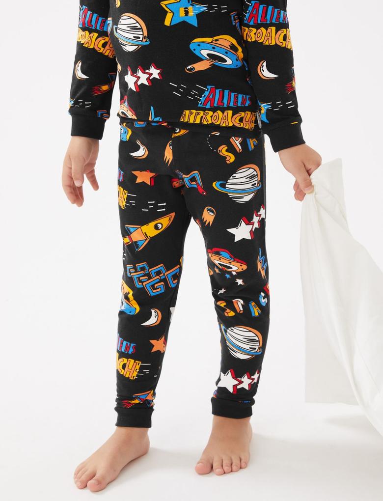 Çocuk Siyah Uzay Temalı Uzun Kollu Pijama Takımı (1-7 Yaş)